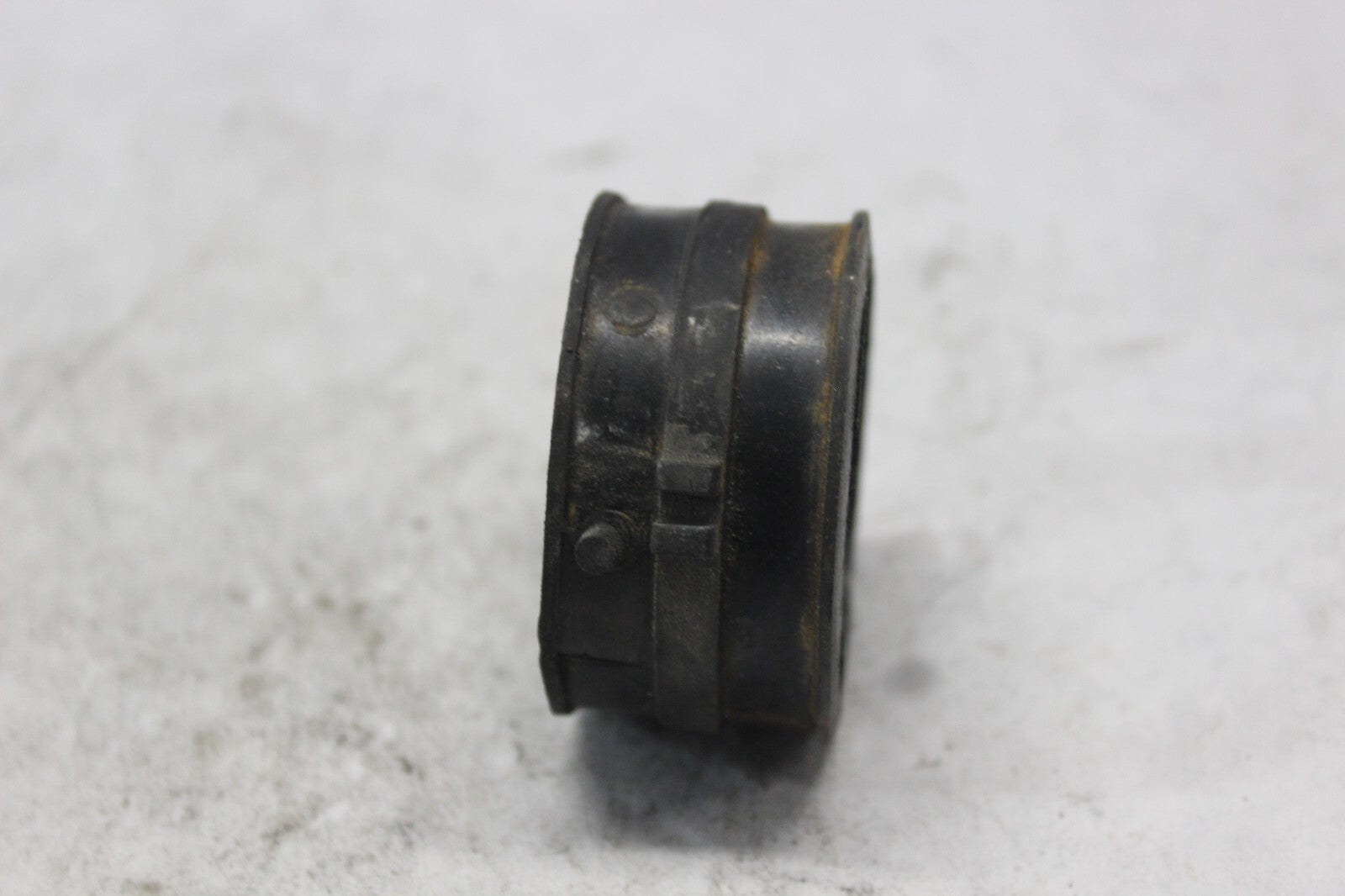 CARB INSULATOR 16211-MAS-E00 1998 HONDA CBR900RR