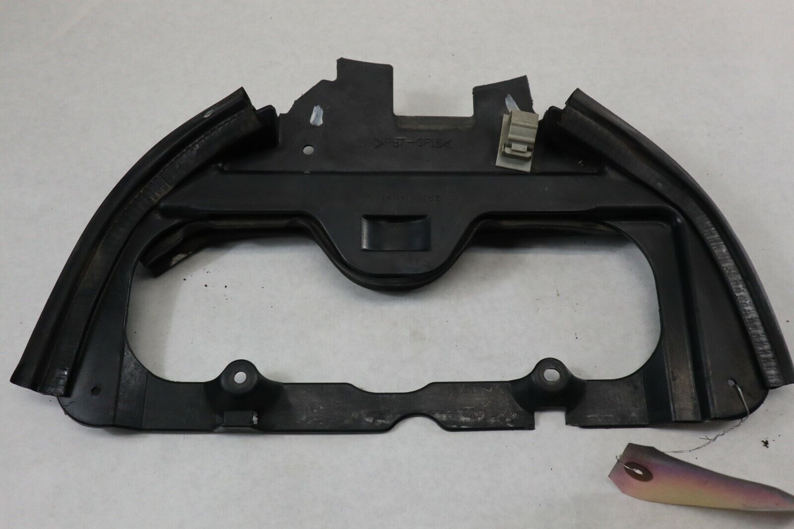 OEM Kawasaki Motorcycle Radiator Seal Cover 2000 ZX9 Ninja 14091-1502
