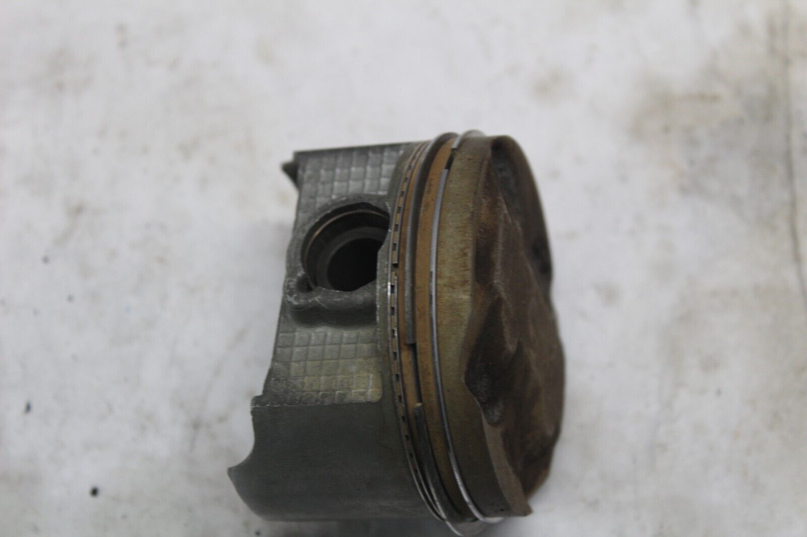 PISTON (STD) 12111-03F00-0F0 2002 KATANA GSX750F