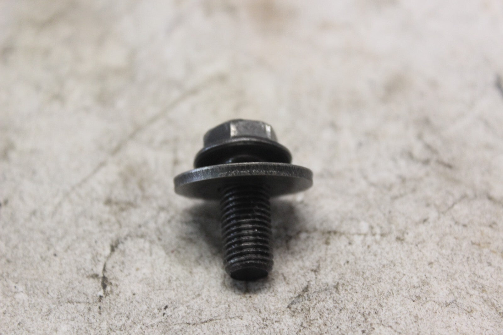 09103-10189 BOLT (10X23) 2002 SUZUKI HAYABUSA 08211-10305