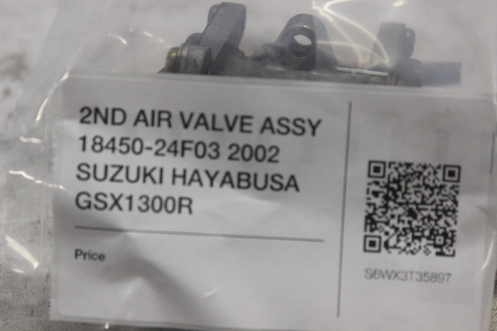 2ND AIR VALVE ASSY 18450-24F03 2002 SUZUKI HAYABUSA GSX1300R