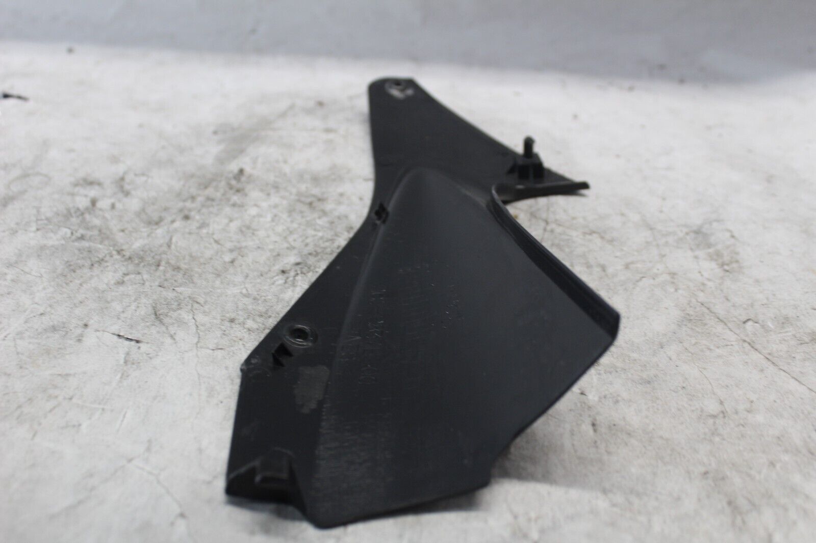 CONSOLE PANEL 1 2C0-2837L-00-00 2007 YAMAHA R6 YZFR6