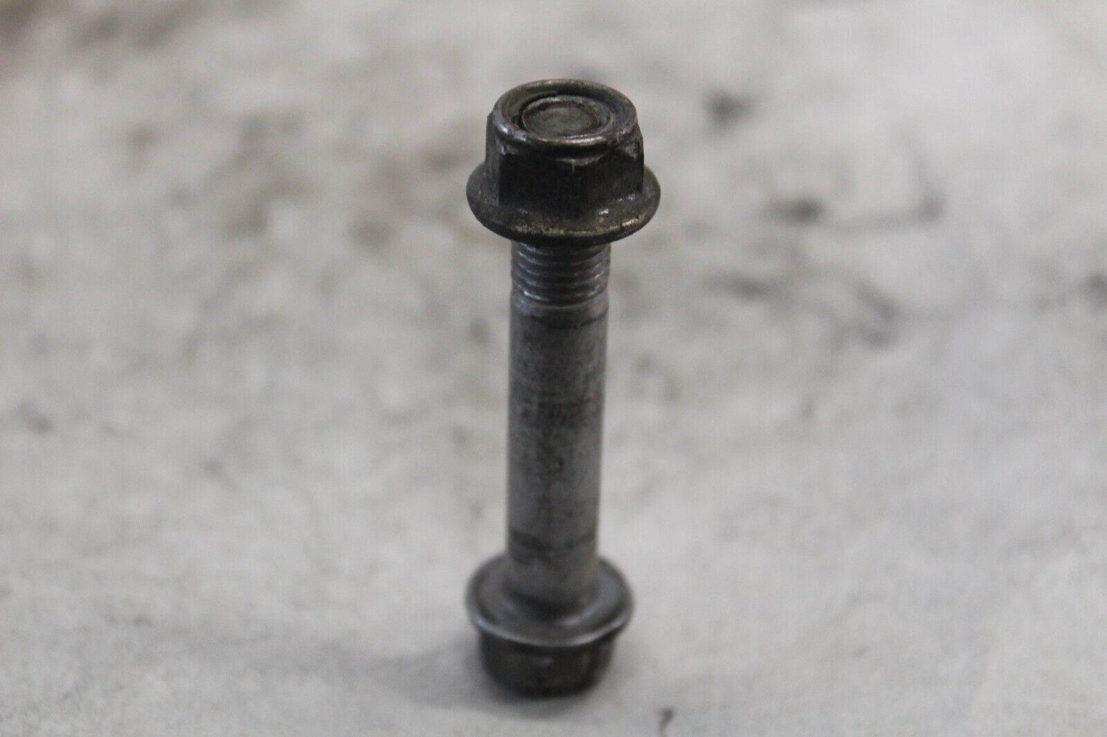 REAR SHOCK ABSORBER UPPER BOLT 92151-1332 1999 KAWASAKI NINJA ZX-9R
