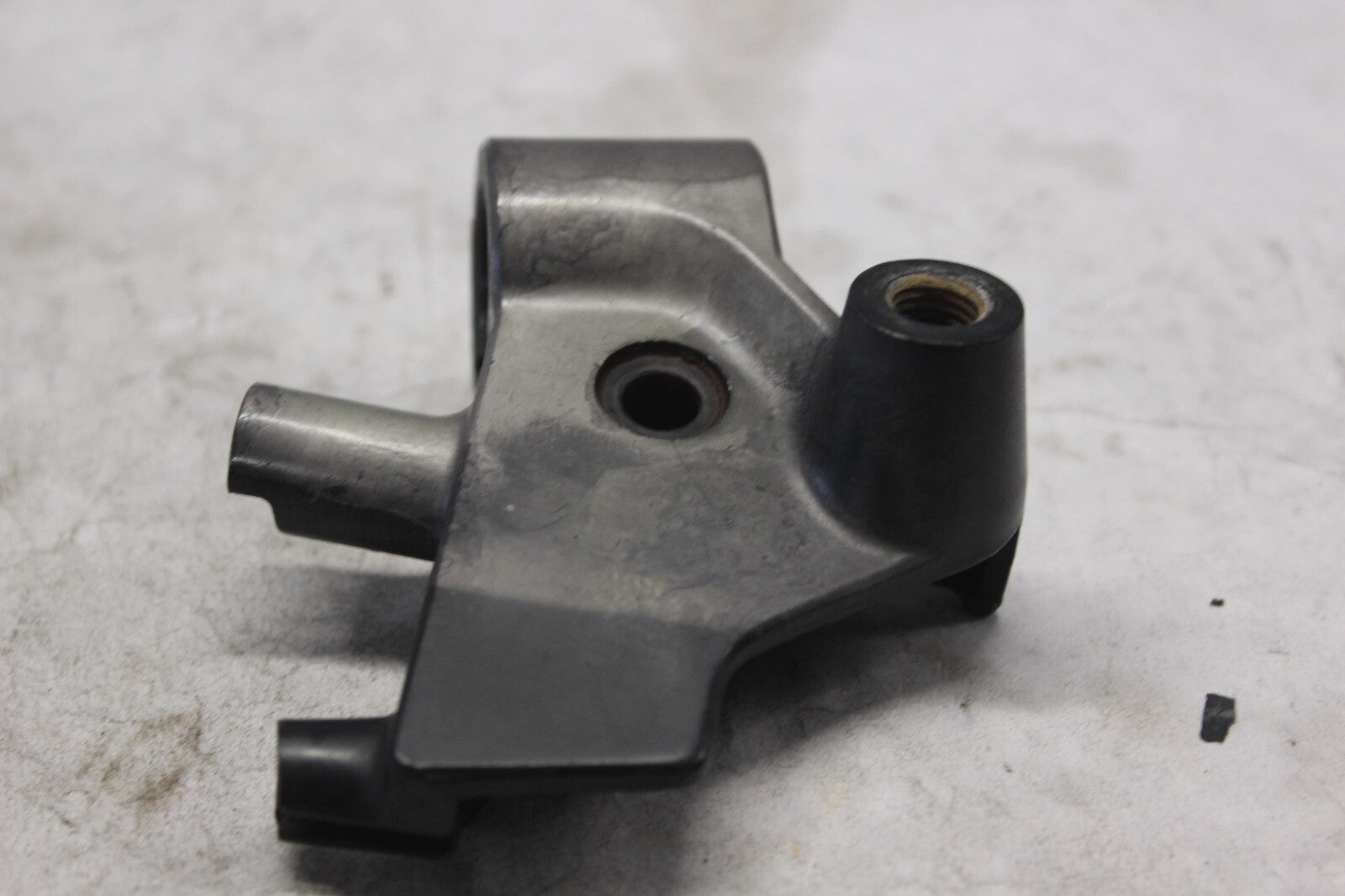 CLUTCH LEVER BRACKET 53172-MB9-000 1982 HONDA GOLDWING GL1100A