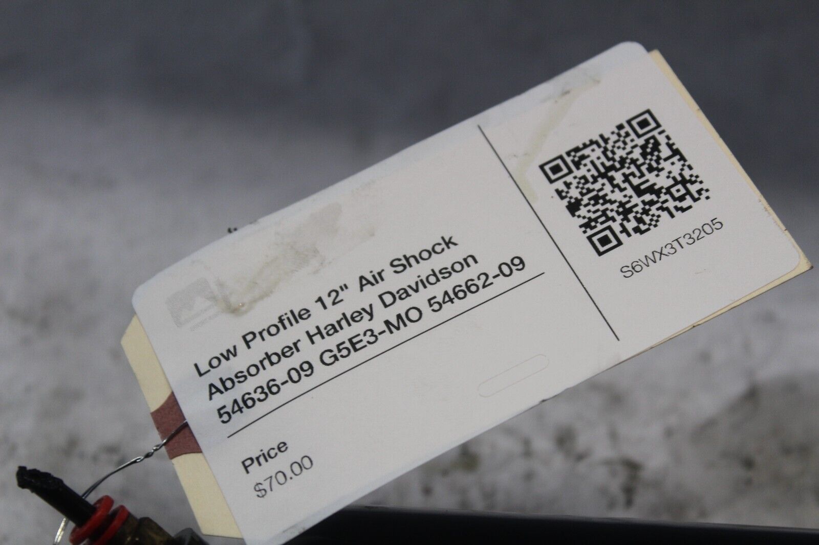 Low Profile 12" Air Shock Absorber Harley Davidson 54662-09
