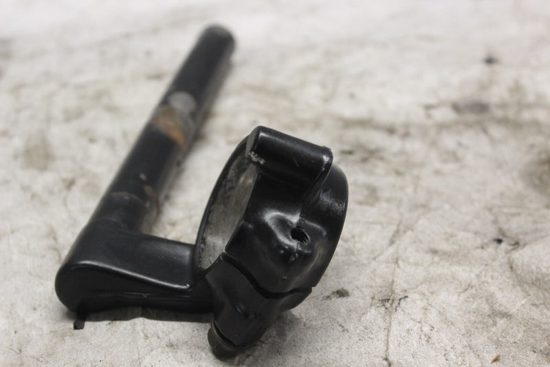 RIGHT HANDLEBAR BLACK SCRATCHED SEE PICS 53100-MAS-E00 1998 HONDA CBR900RR