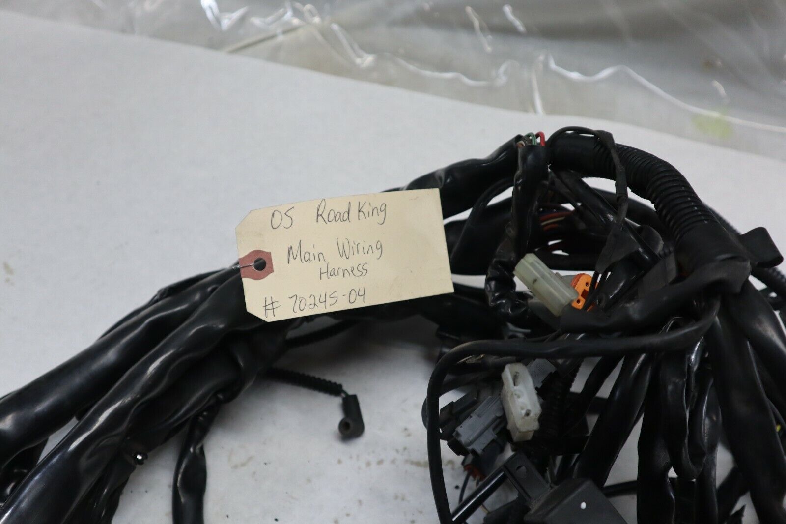 OEM Harley Davidson Main Wiring Harness 2005 Road King Blk/Red 70245-04