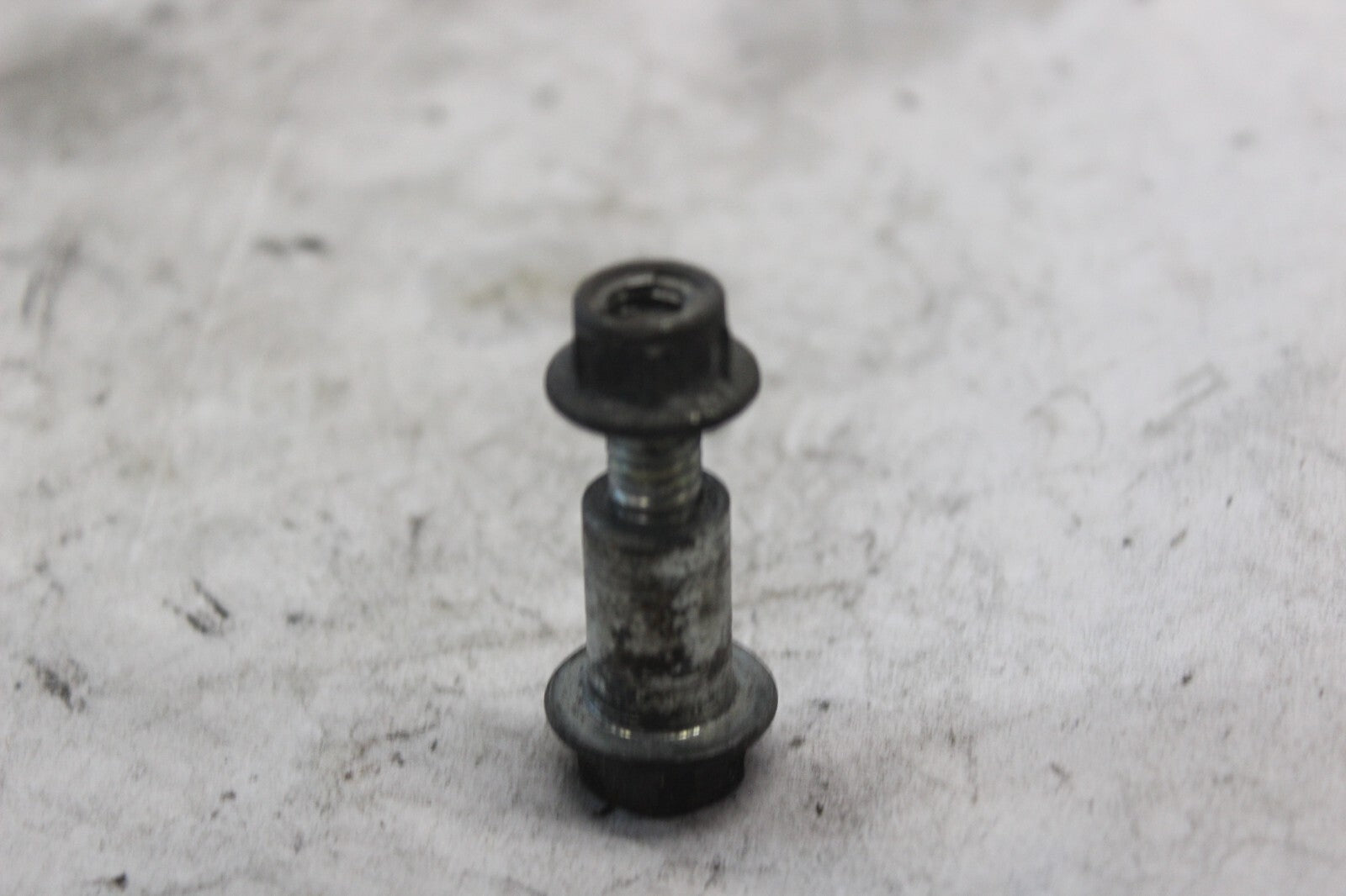 FRONT TORQUE-LINK BOLT ASSY 09111-08093 2002 SUZUKI GSX-R1000