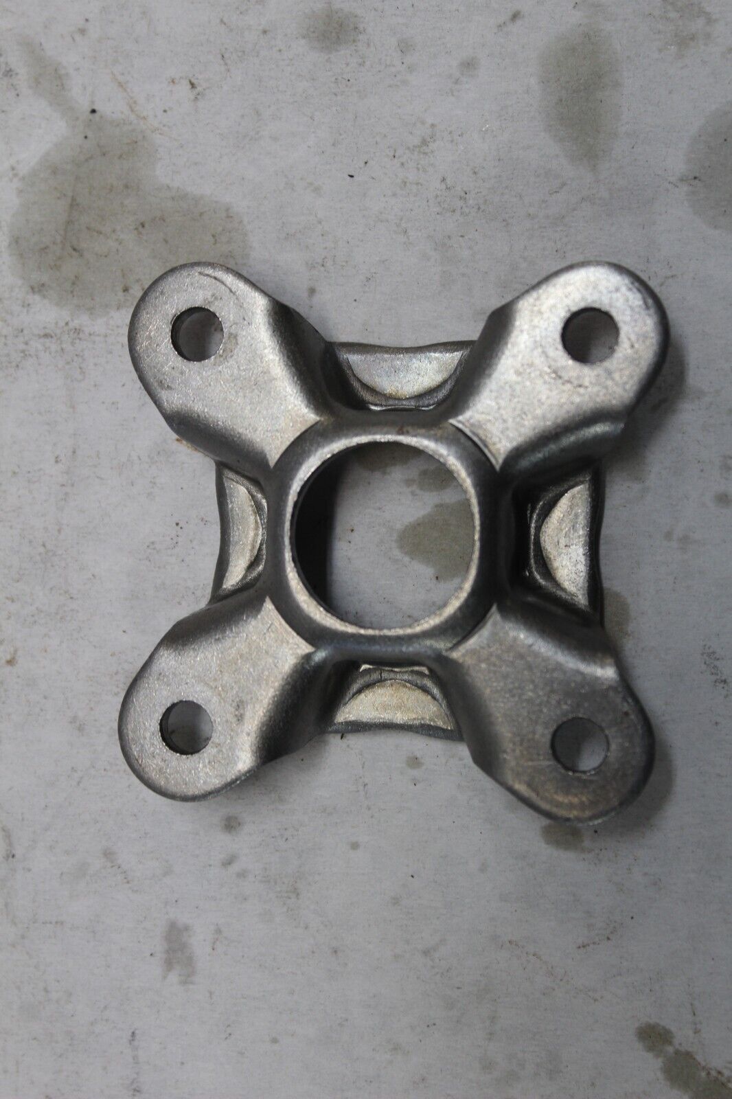 CLUTCH LIFTER PLATE 22361-415-000 1982 GL500I SILVERWING