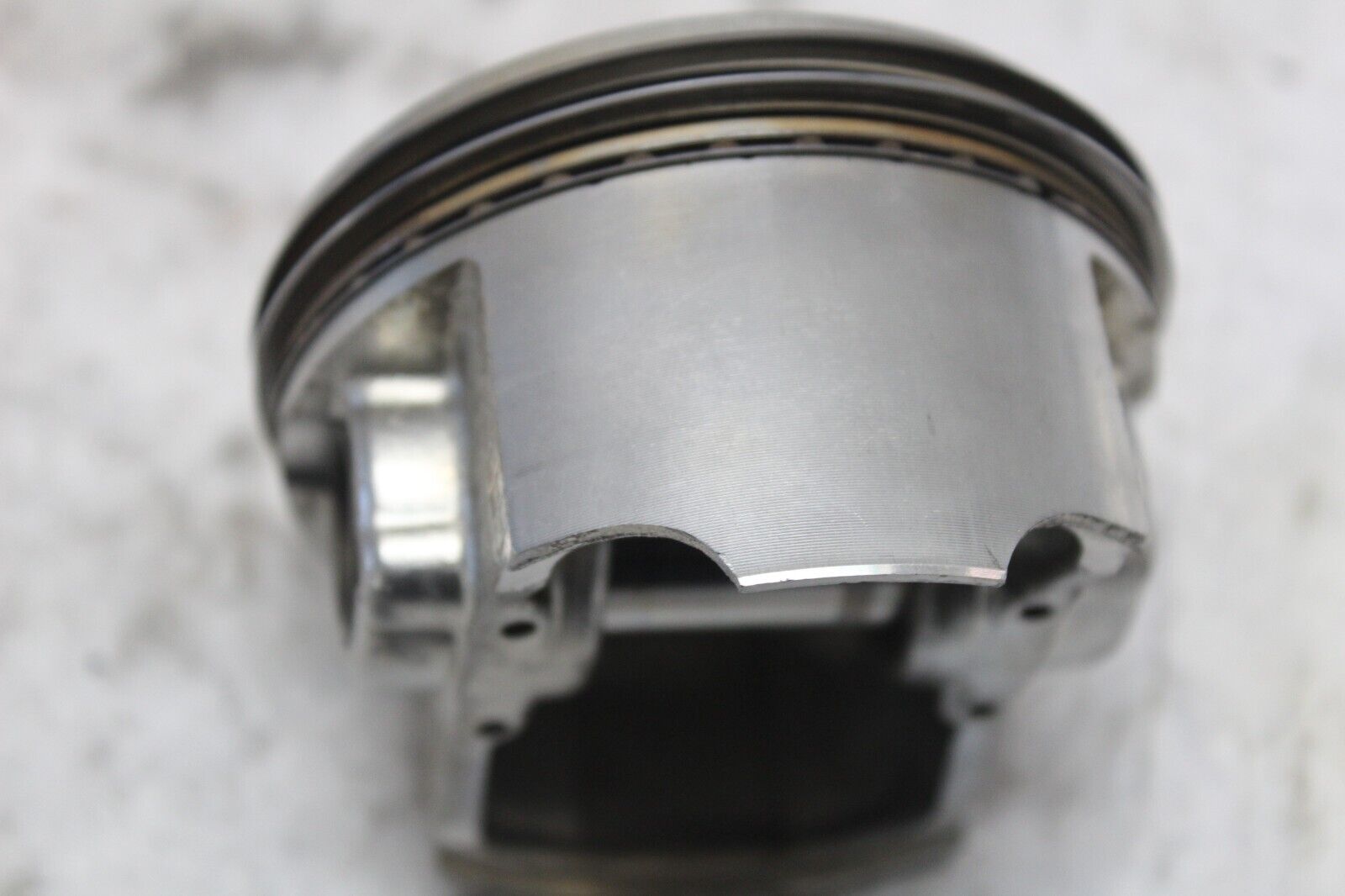 PISTON (STD) 12111-27E10-0F0 2001 SUZUKI BANDIT GSF1200S