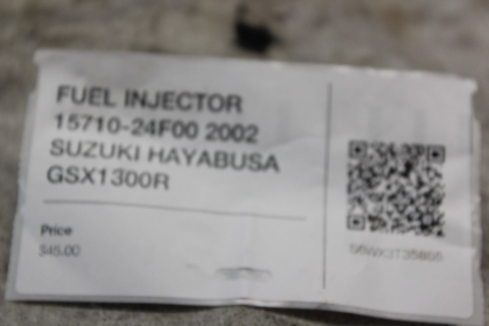 FUEL INJECTOR 15710-24F00 2002 SUZUKI HAYABUSA GSX1300R