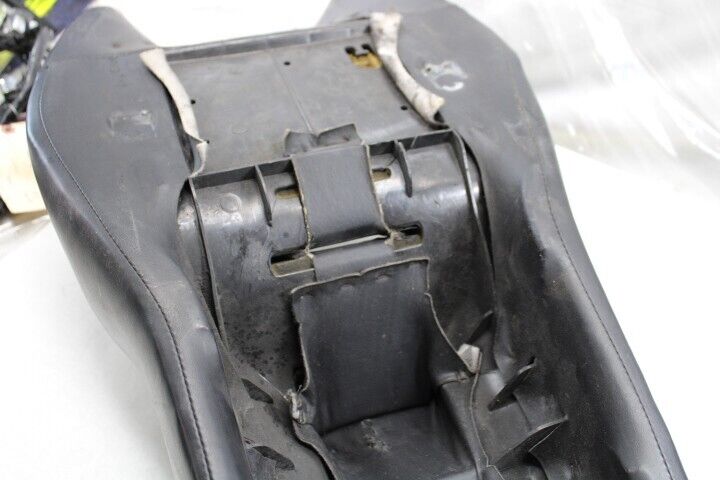 OEM Harley Davidson 2 Up Seat 2019 Roadglide 52320-11