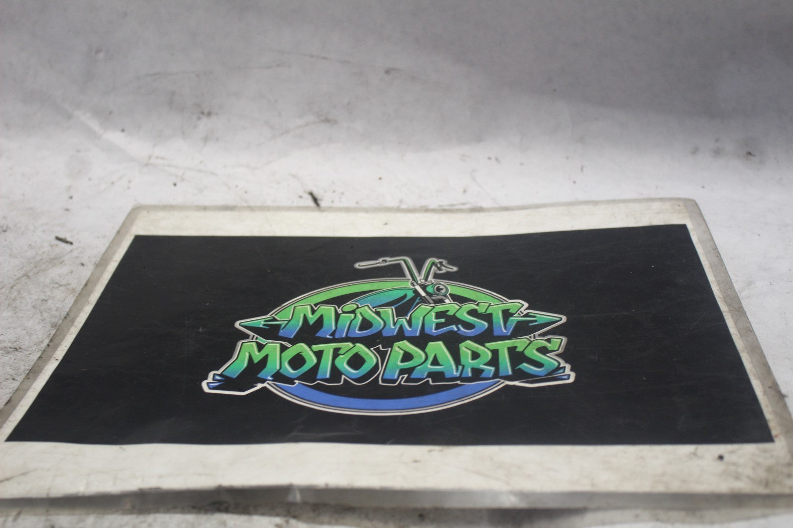 c8e23bd4-7e28-4965-8db4-c95775145431