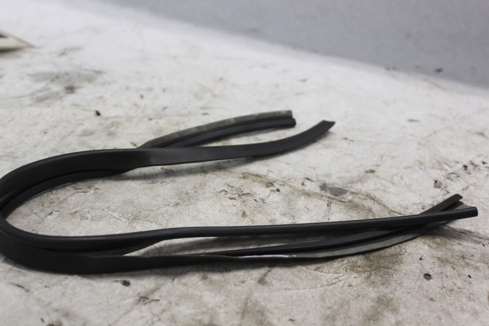 TANK CONSOLE RUBBER GASKET 2PCS 70900947 2022 H-D PAN AMERICA RA1250