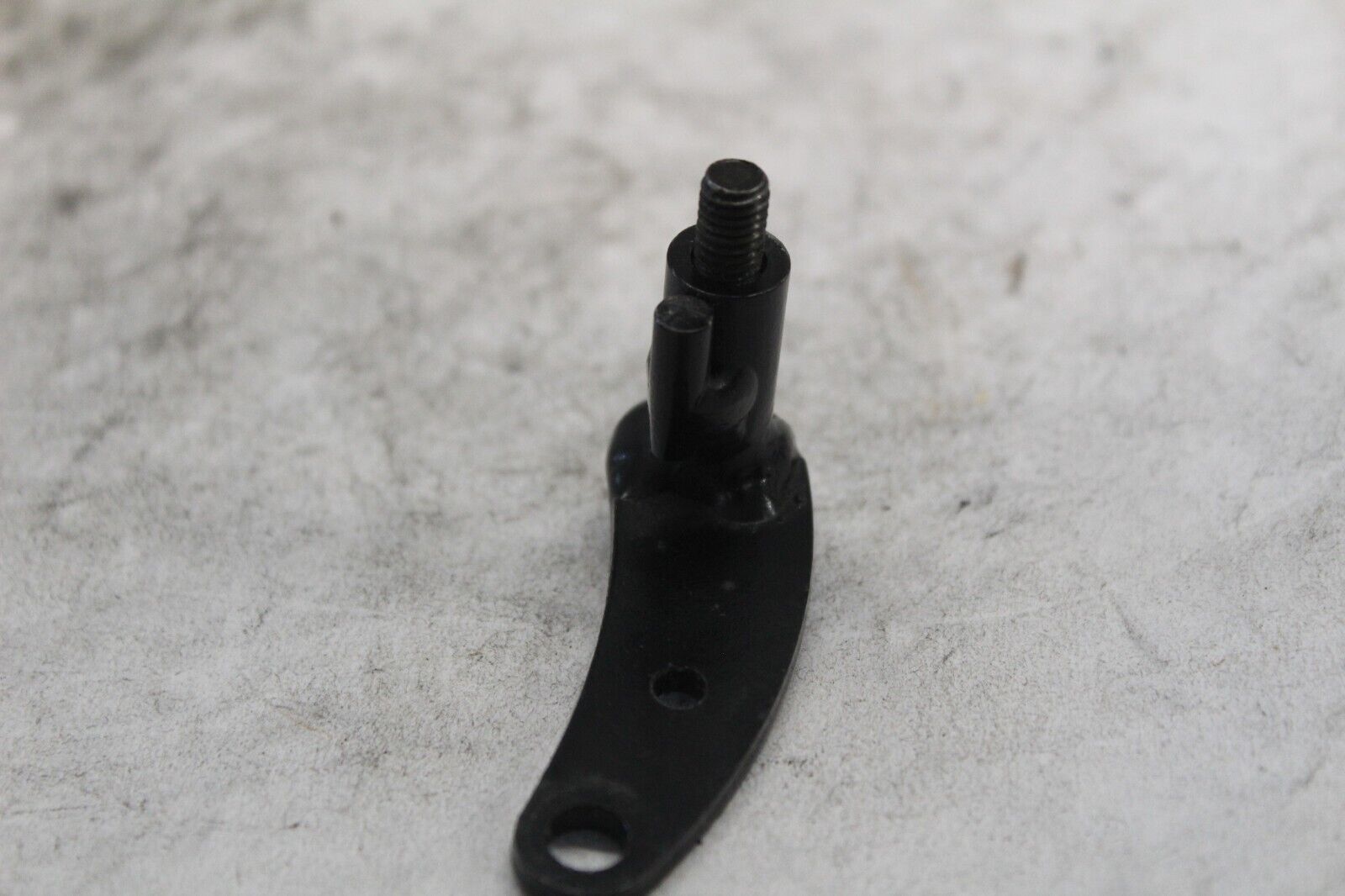 FRONT LEFT REFLECTOR BRACKET W/SCREW 11050-1849 1999 KAWASAKI NINJA ZX-9R