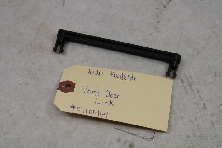 Lower Fairing Vent Door Link Harley Davidson 57100164