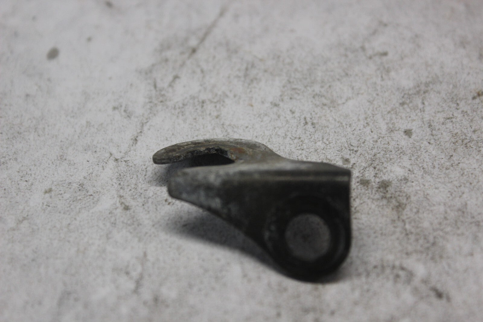 CHOKE CABLE STAY 17951-MV4-000 1998 HONDA CBR900RR