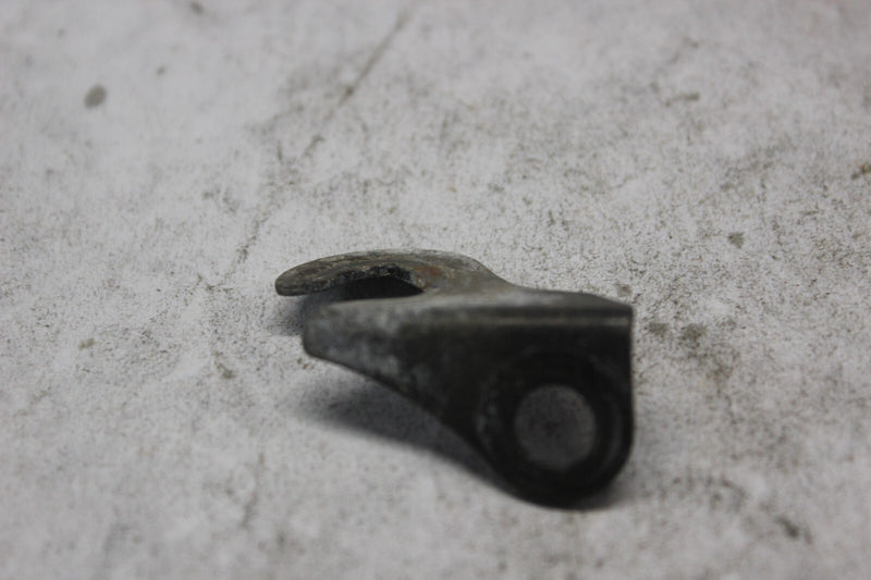 CHOKE CABLE STAY 17951-MV4-000 1998 HONDA CBR900RR