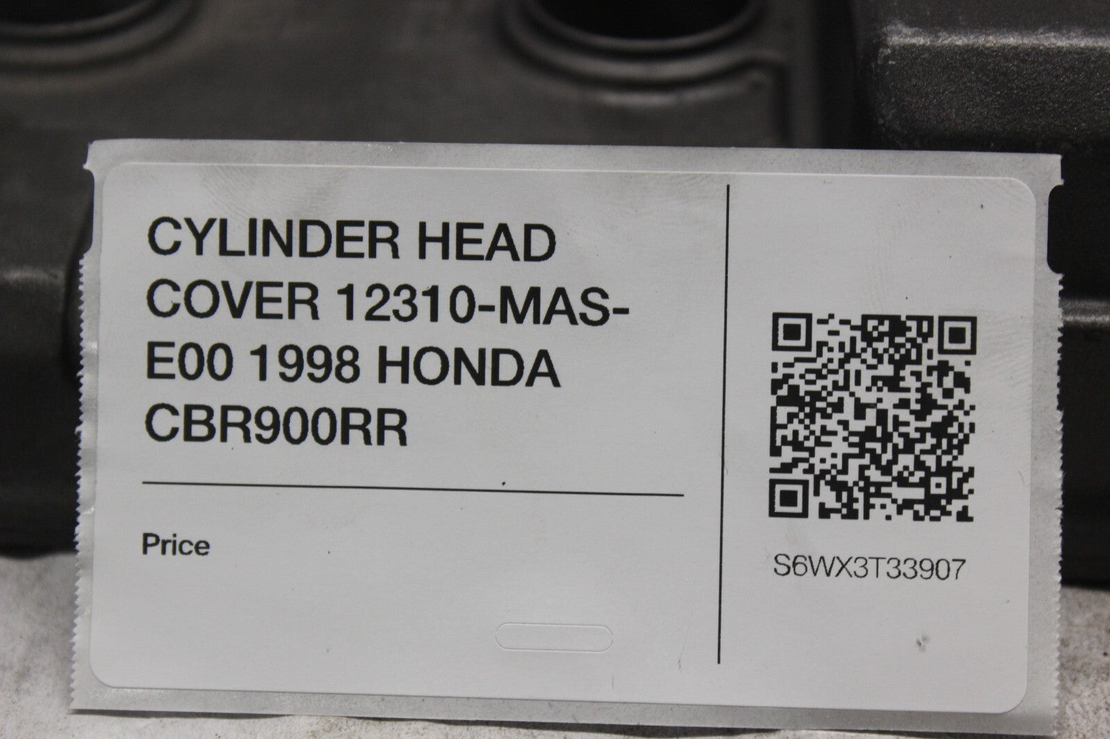 CYLINDER HEAD COVER 12310-MAS-E00 1998 HONDA CBR900RR