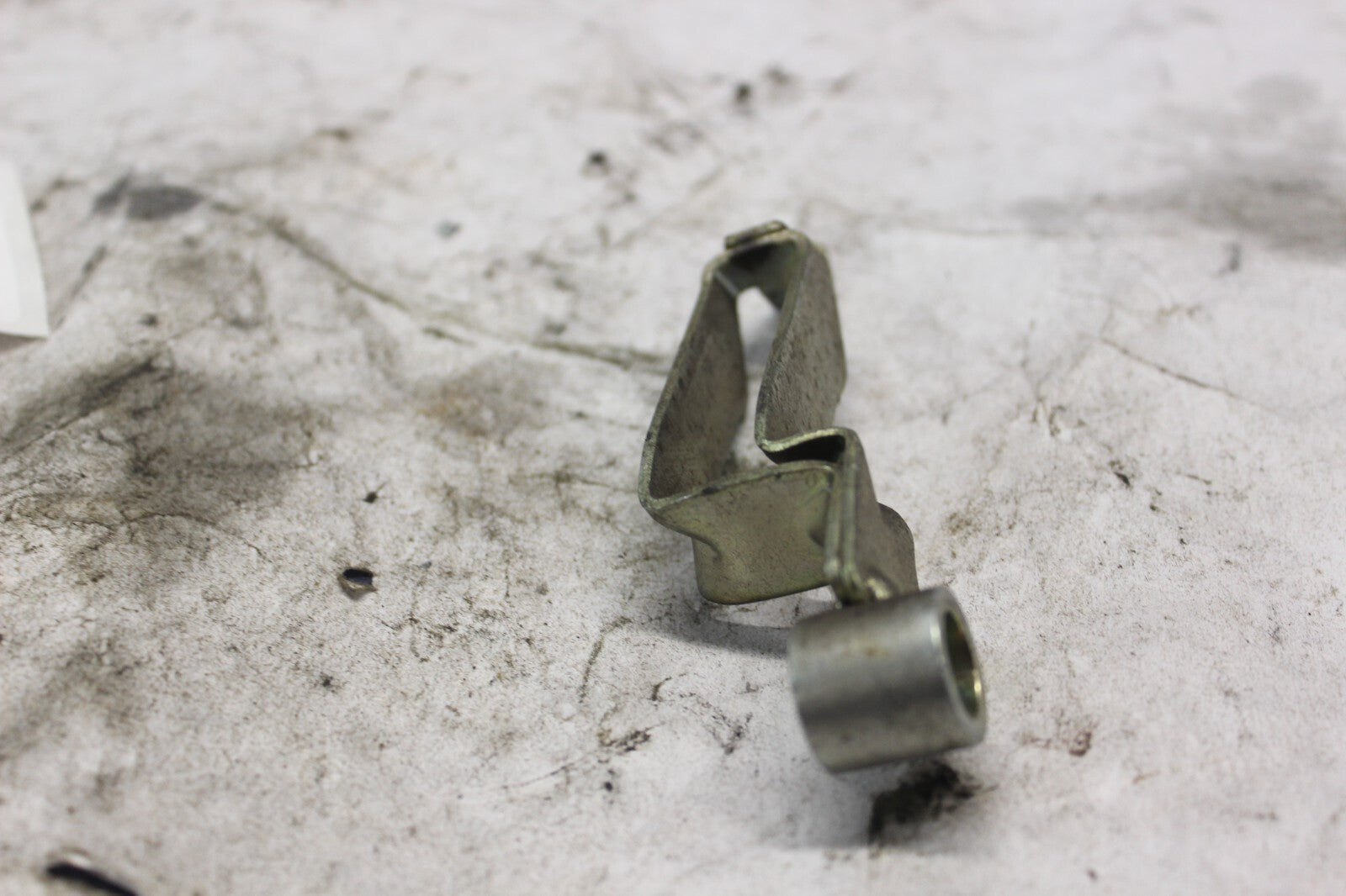 RIGHT SEAT LOCK LEVER 77220-MA1-000 1982 HONDA GL500I SILVERWING