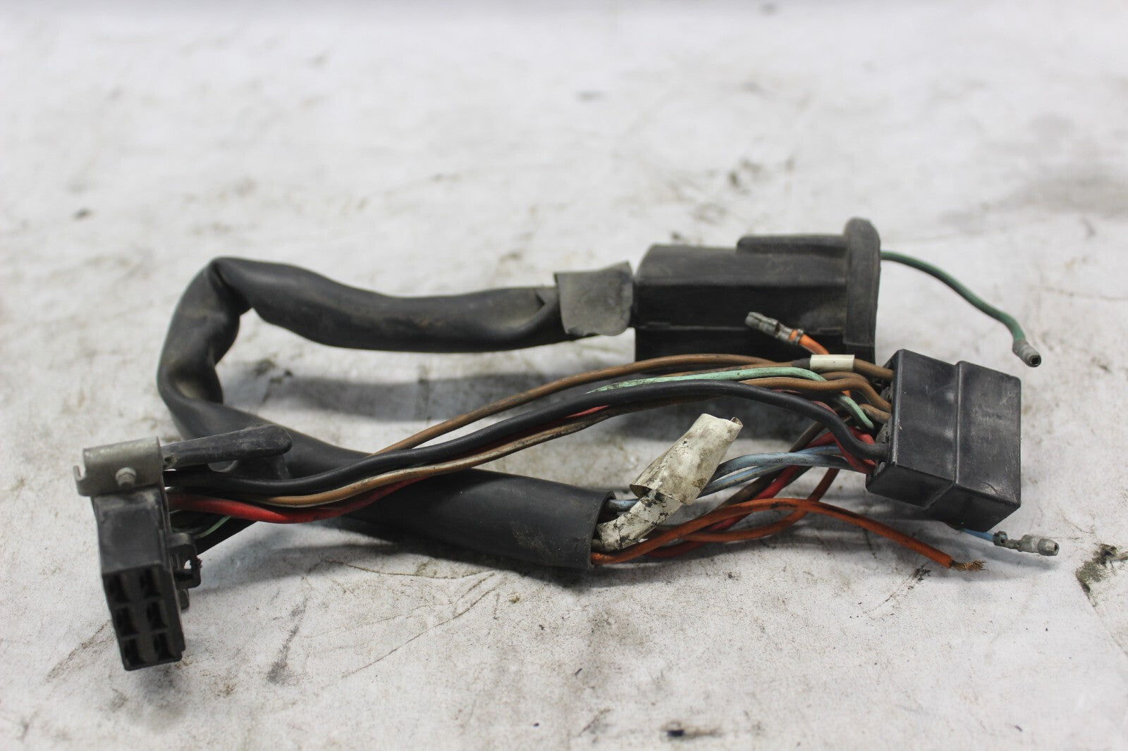 HARNESS SUB-WIRE E 32105-463-891 1982 HONDA GL500I SILVERWING