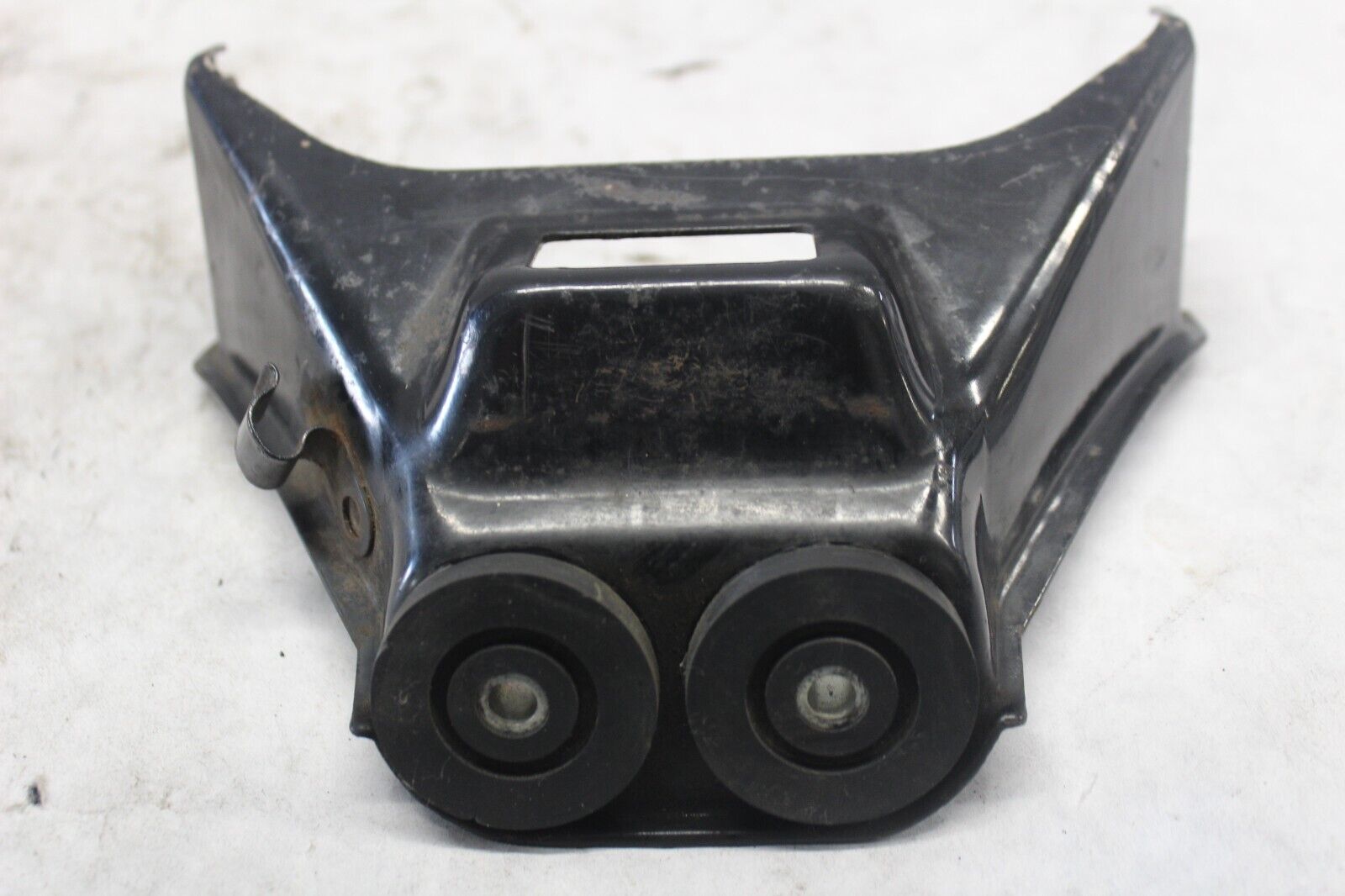 REAR TANK BRACKET BLACK 32052-1302 1992 KAWASAKI ZX-6