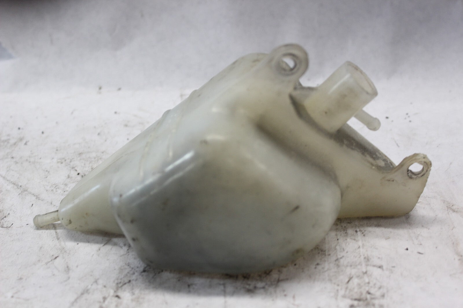 RESERVOIR TANK ONLY 17910-35F02 2002 SUZUKI GSX-R1000