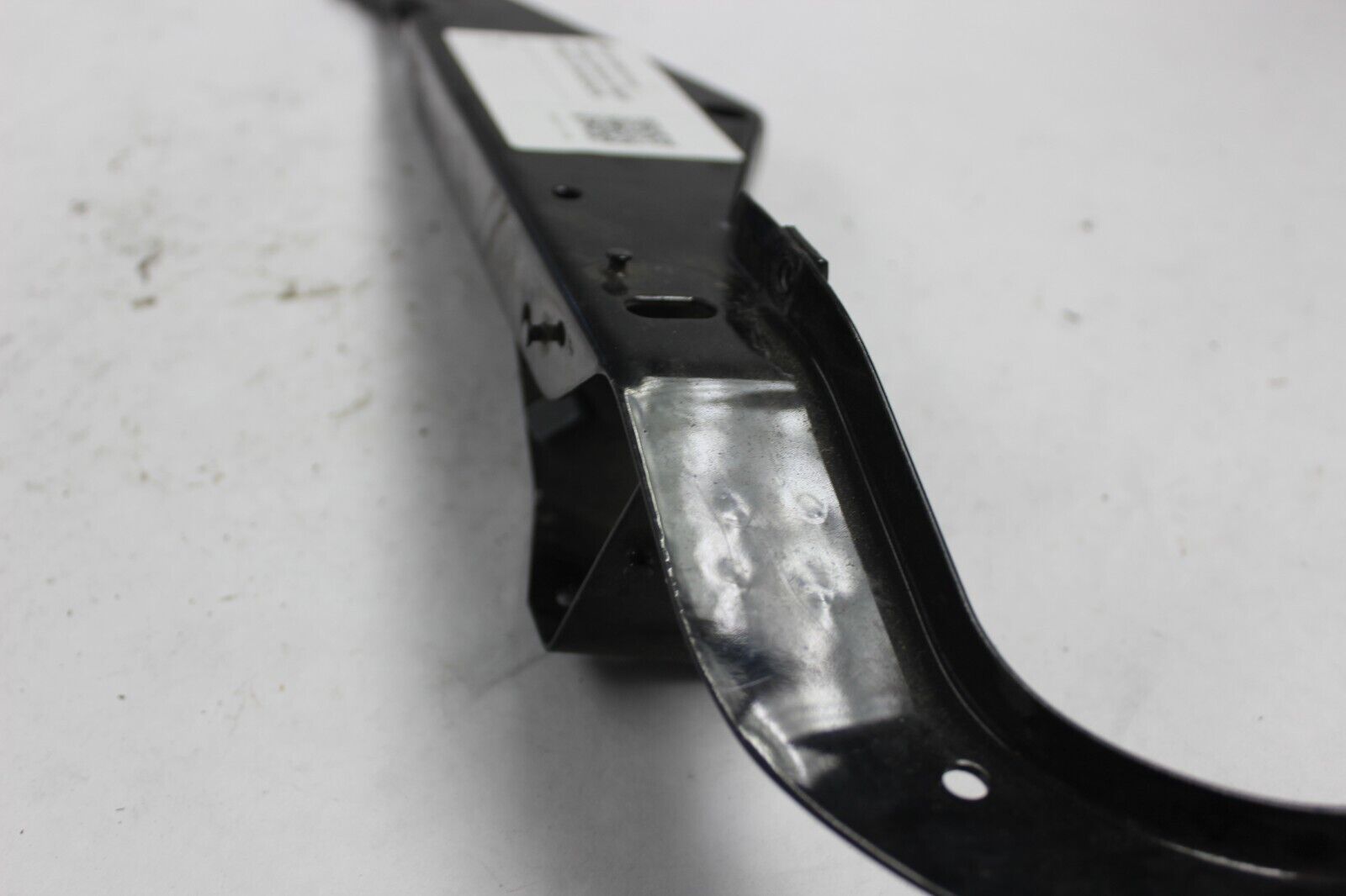 58479-86A Inner Fairing Bracket Right HARLEY DAVIDSON