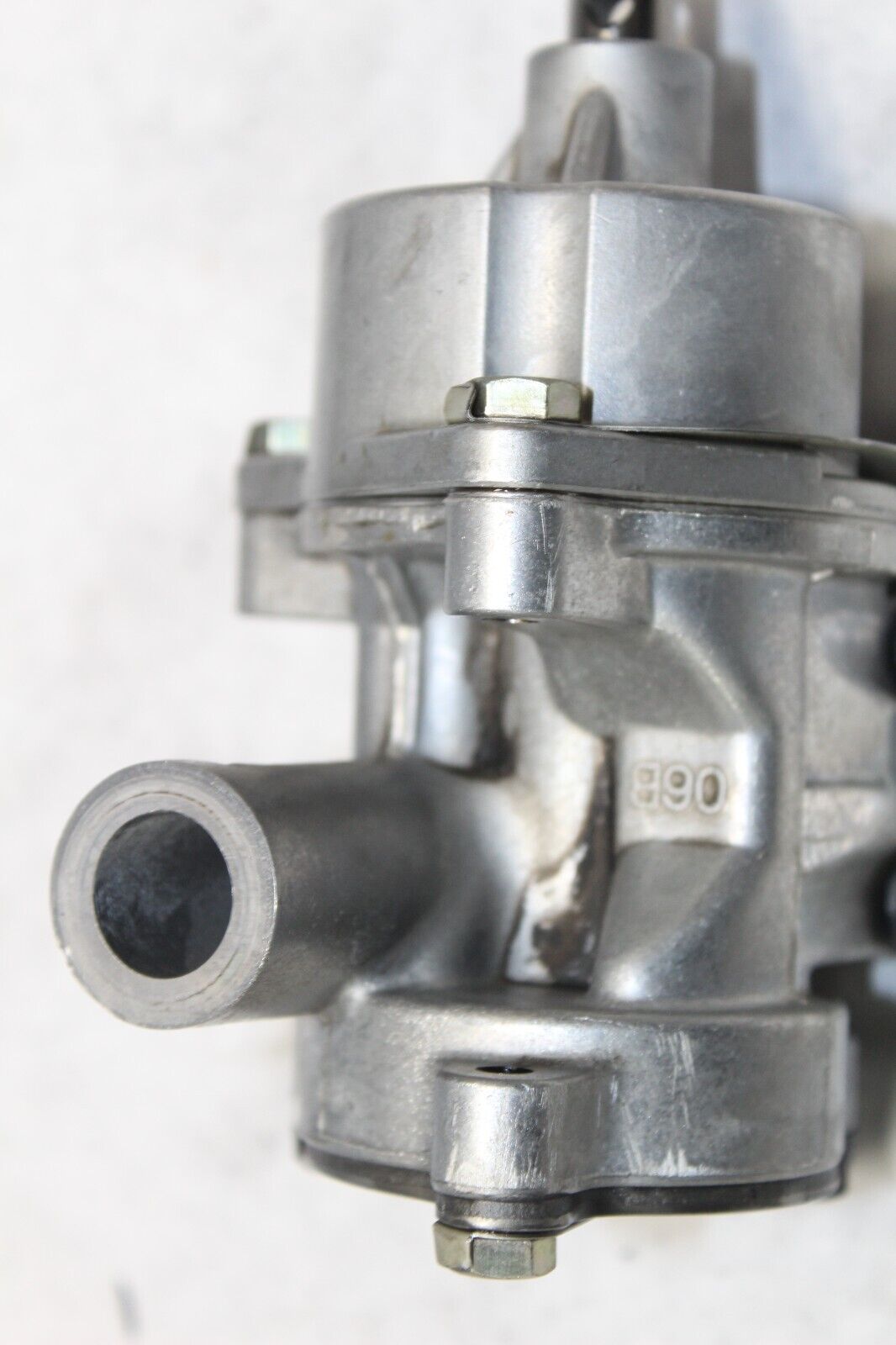 OIL PUMP ASSY 16400-06B30 2001 SUZUKI BANDIT GSF1200S