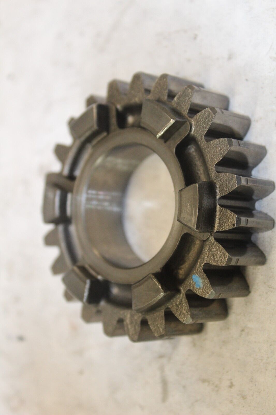 5TH DRIVEN GEAR 23T 24351-38B20 2000 SUZUKI INTRUDER VL1500