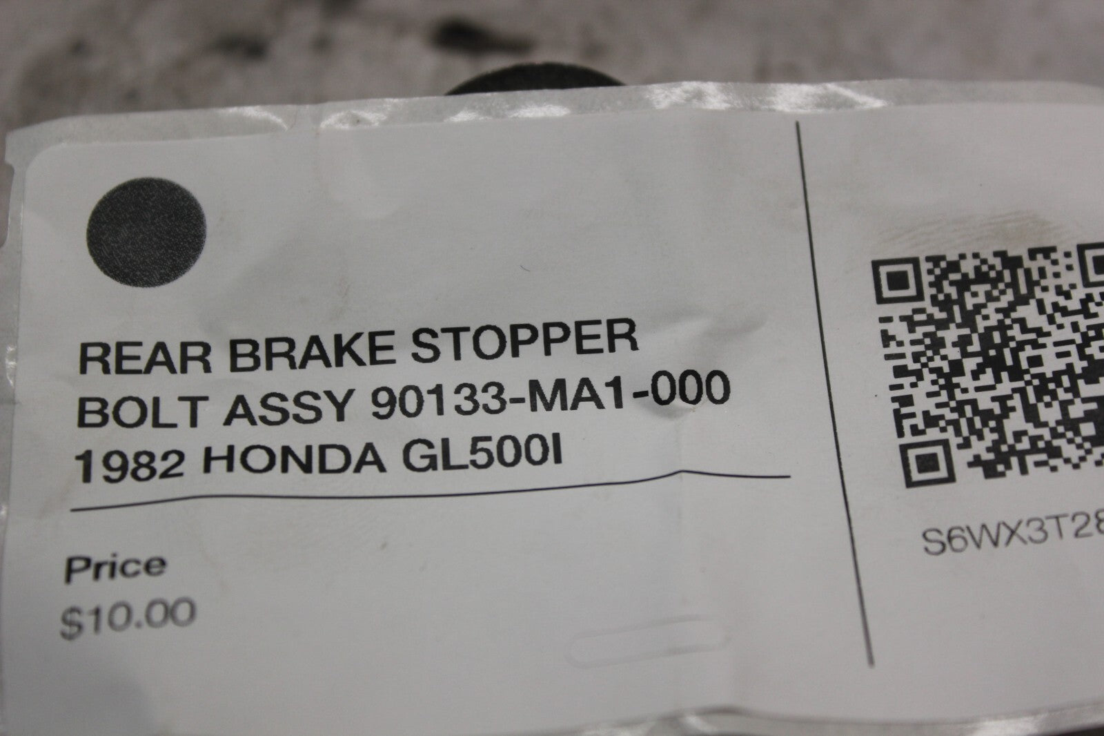 REAR BRAKE STOPPER BOLT ASSY 90133-MA1-000 1982 HONDA GL500I SILVERWING