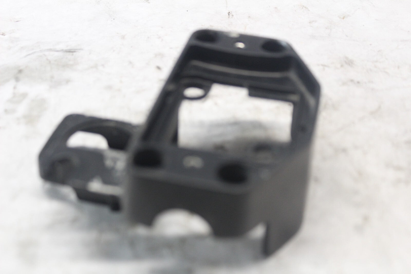 UPPER HANDLE HOLDER 53131-MA1-000 1982 HONDA GL500I SILVERWING