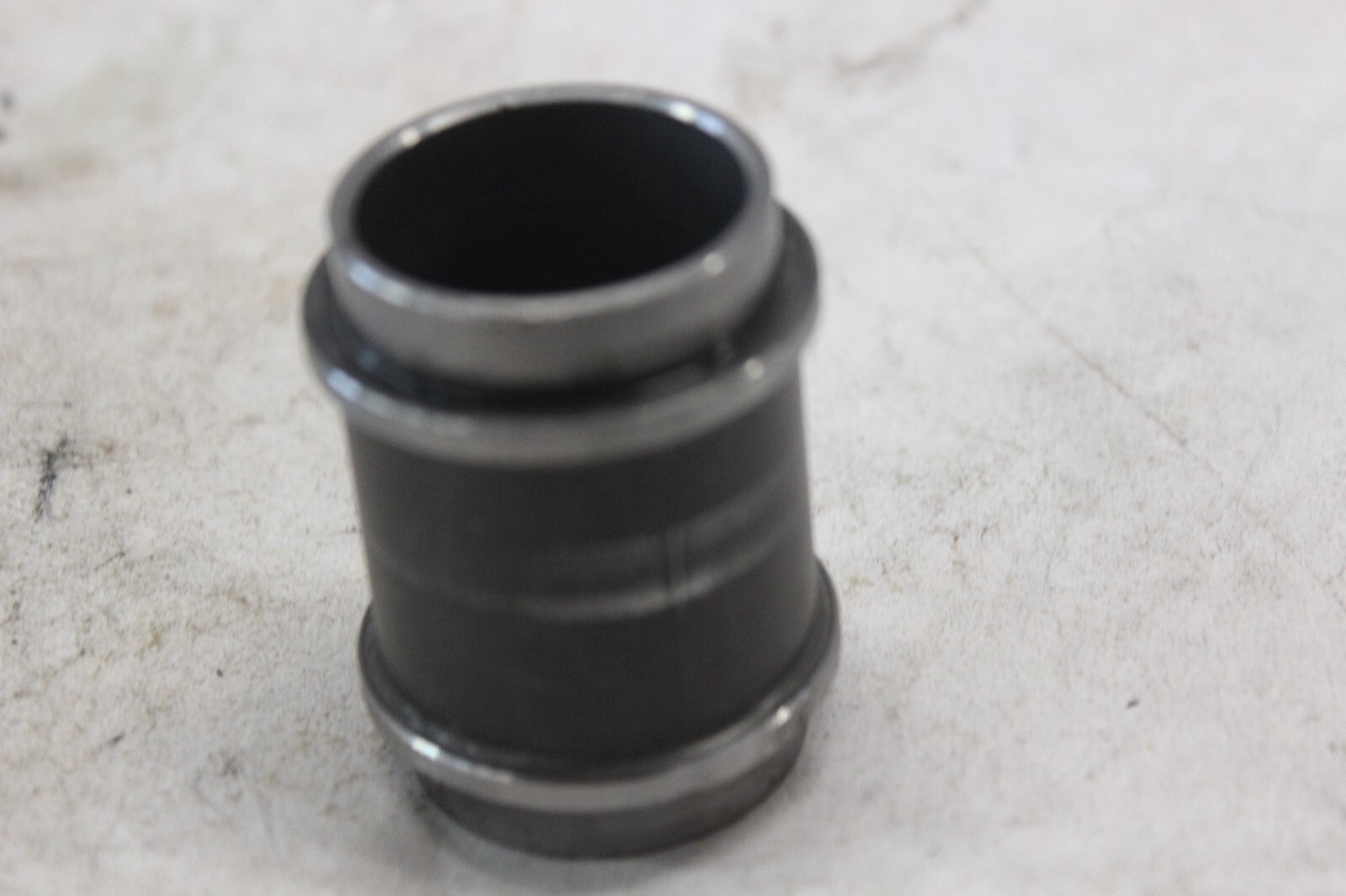 SPROCKET DRUM RETAINER 64733-33E00 2002 SUZUKI HAYABUSA GSX1300R