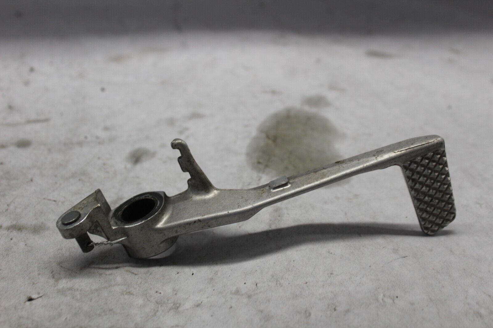 REAR BRAKE PEDAL 2C0-27211-00-00 2007 YAMAHA R6 YZFR6