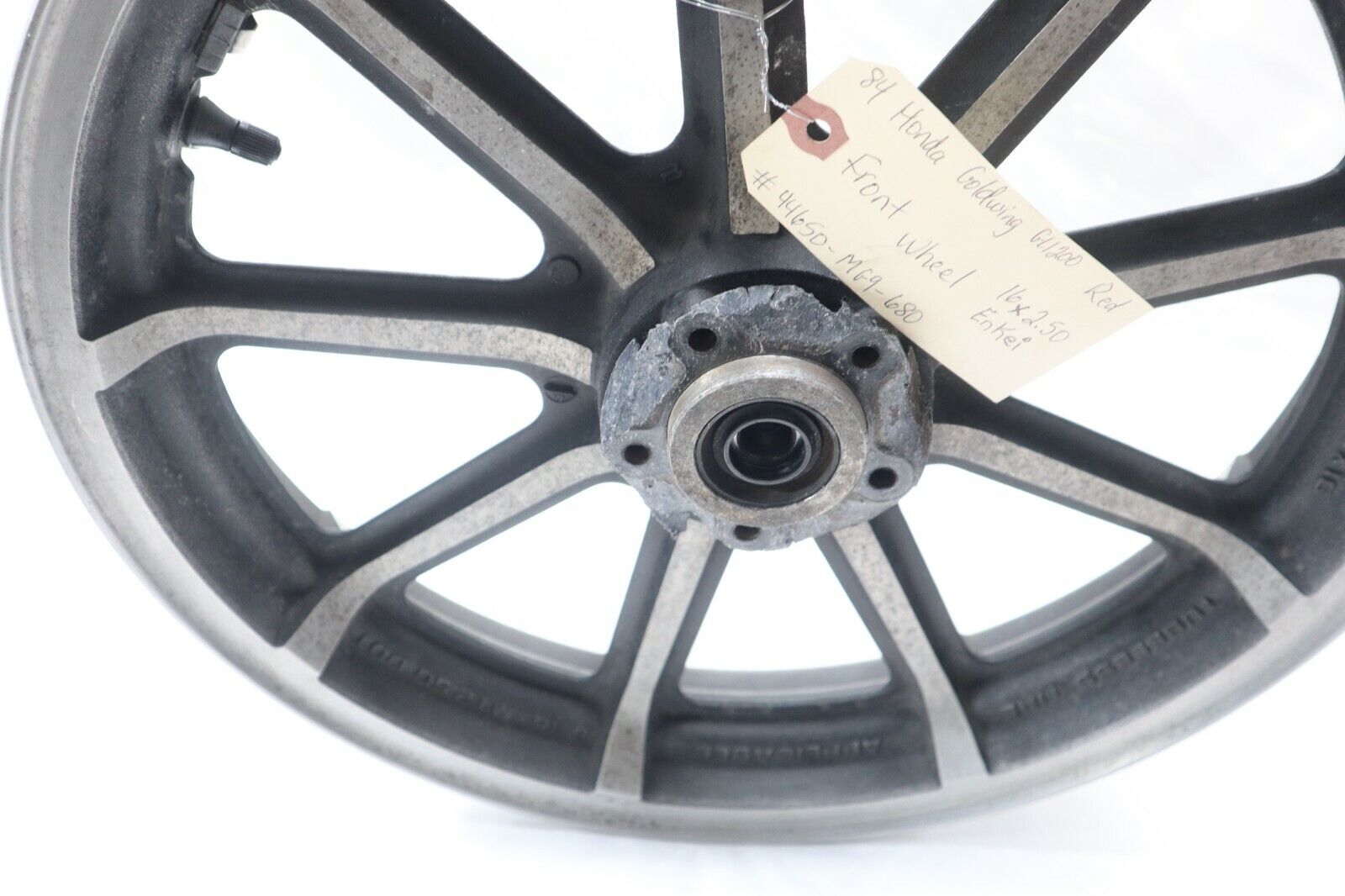 OEM Honda Motorcycle FRONT Wheel 16" x 2.50" 1984 Goldwing 44650-MG9-680