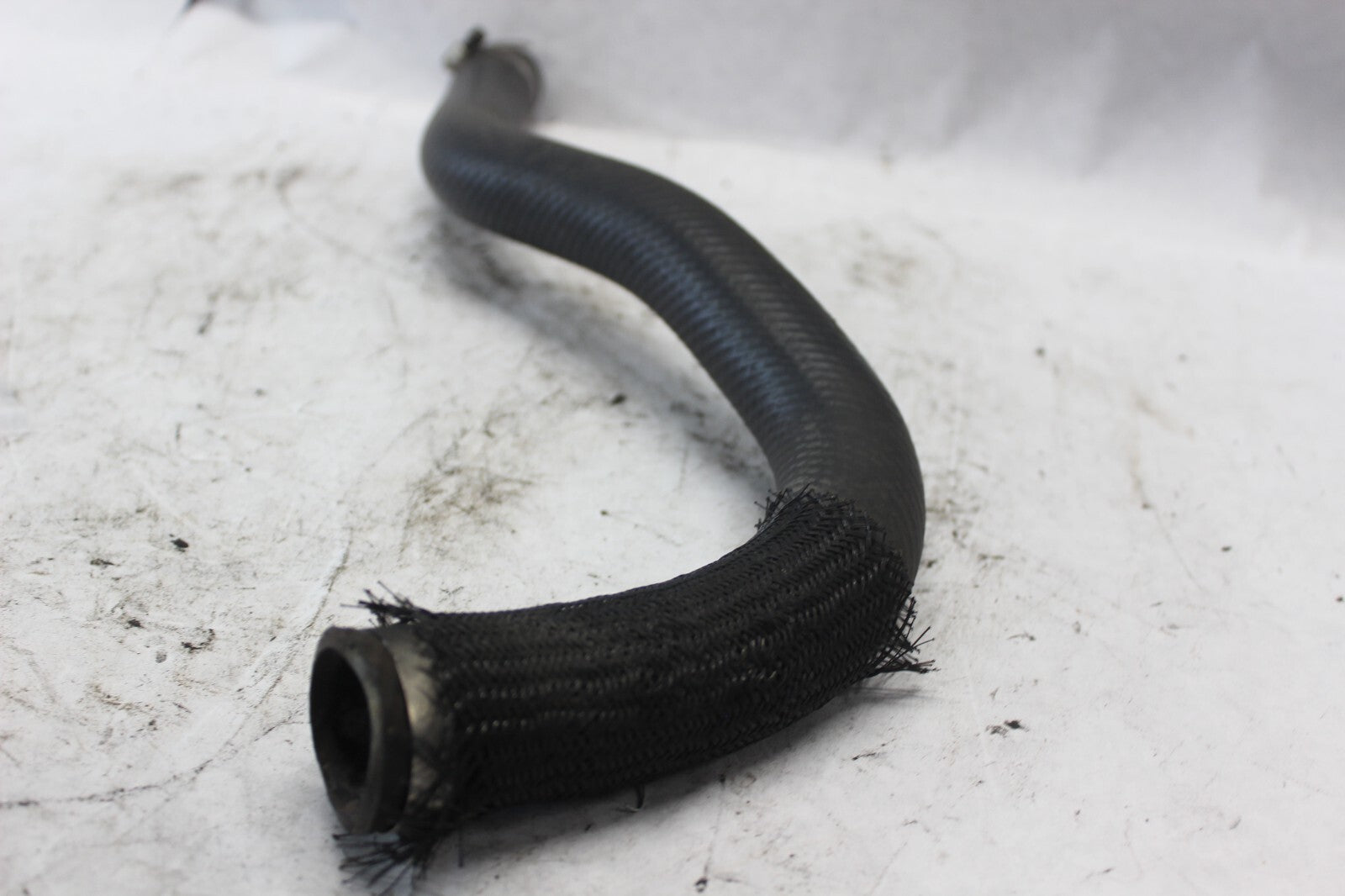 RADIATOR OUTLET HOSE 17852-40F10 2002 SUZUKI GSX-R1000