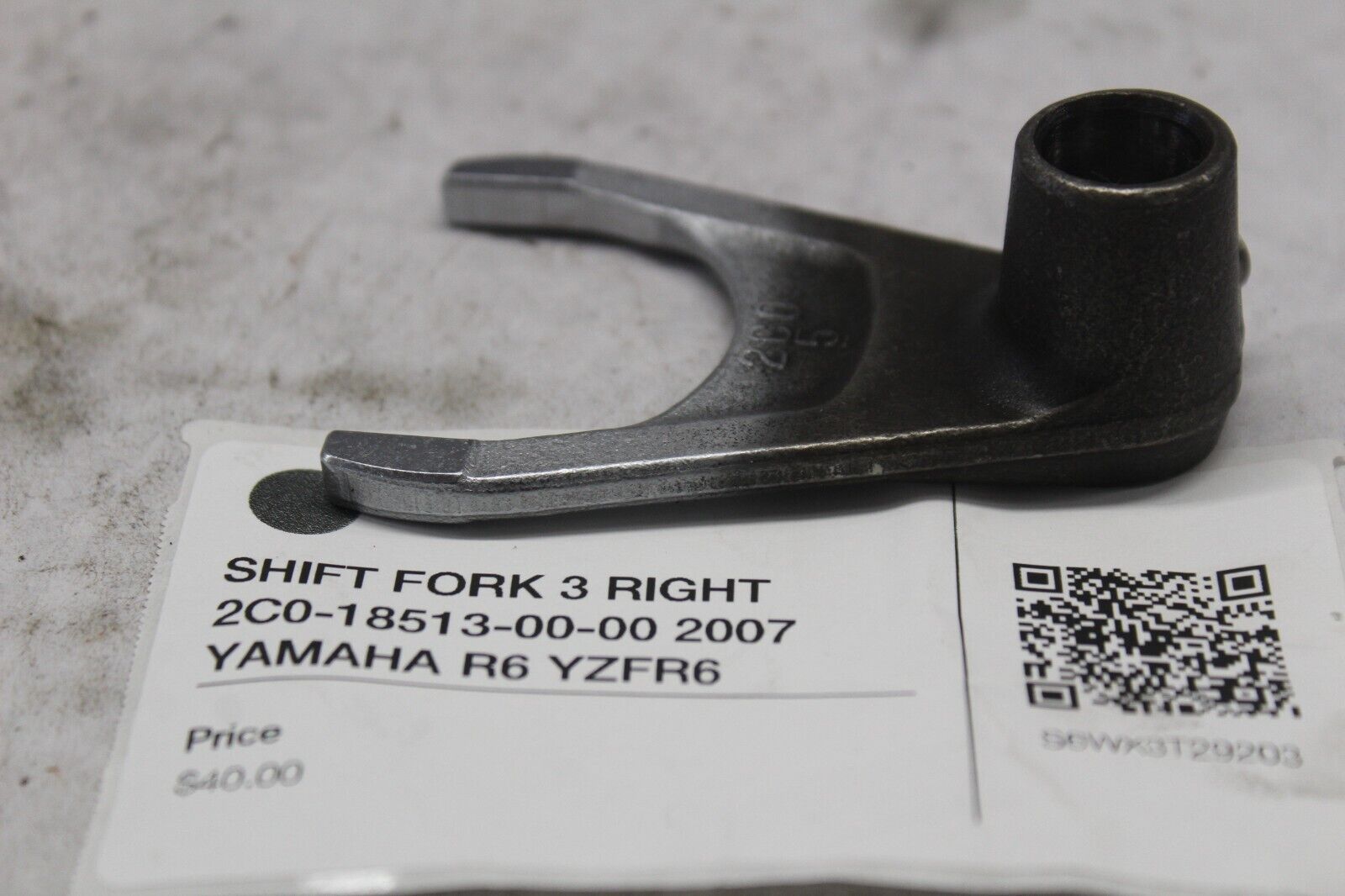 SHIFT FORK 3 RIGHT 2C0-18513-00-00 2007 YAMAHA R6 YZFR6