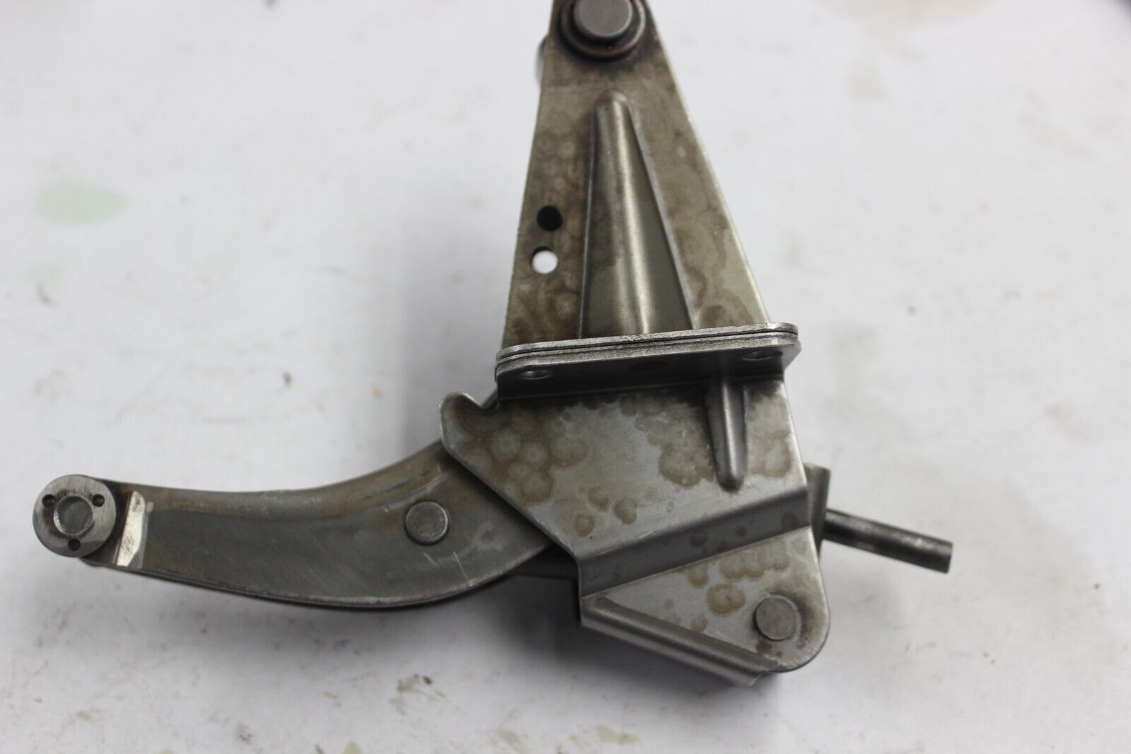 TENSIONER BRACKET ASSY 14510-MB4-010 1986 V65 MAGNA VF1100C