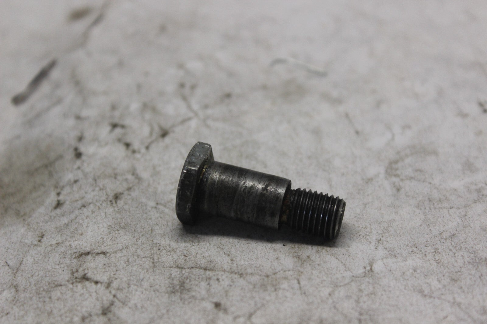 SIDE STAND PIVOT SCREW 90108-371-610 1982 HONDA GOLDWING GL1100A