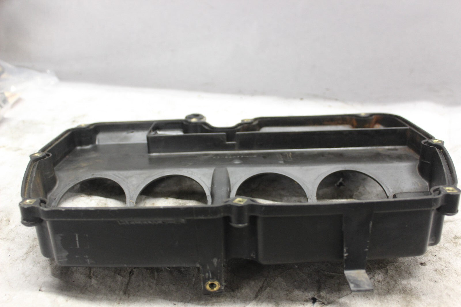 AIR CLEANER HOUSING ONLY EXCEPT CALIF 17221-MW0-000 1998 HONDA CBR900RR