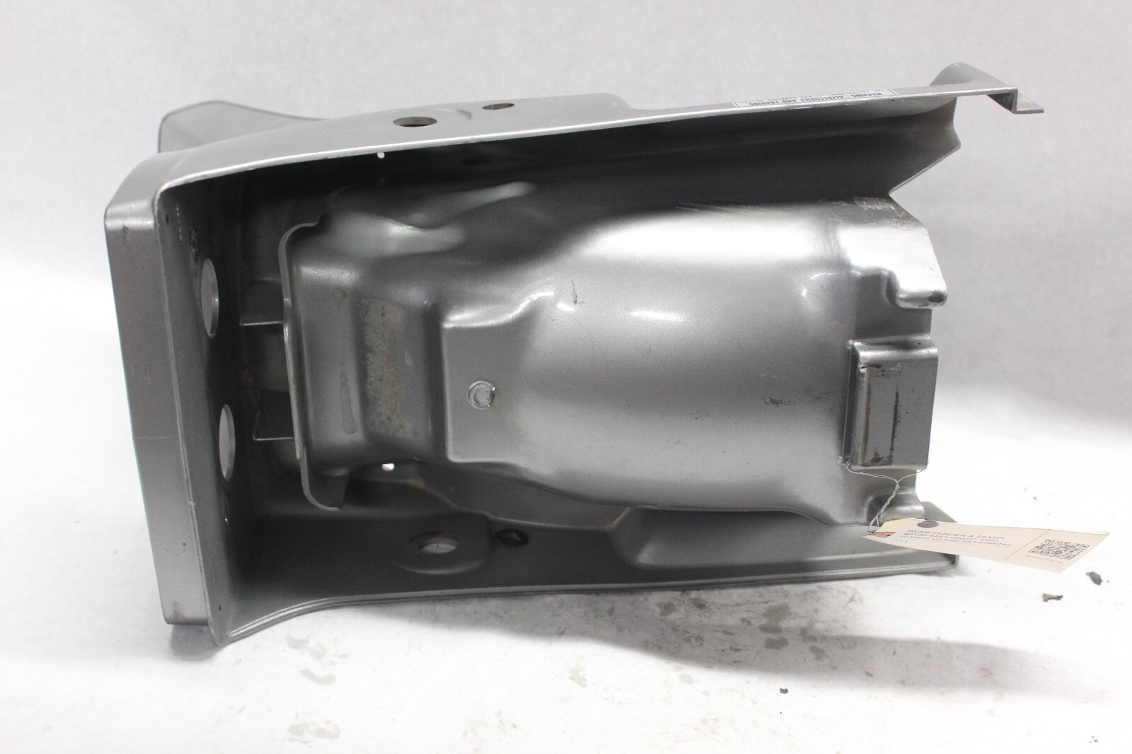 REAR FENDER A SILVER 80100-MA1-000ZC  1982 HONDA GL500I SILVERWING