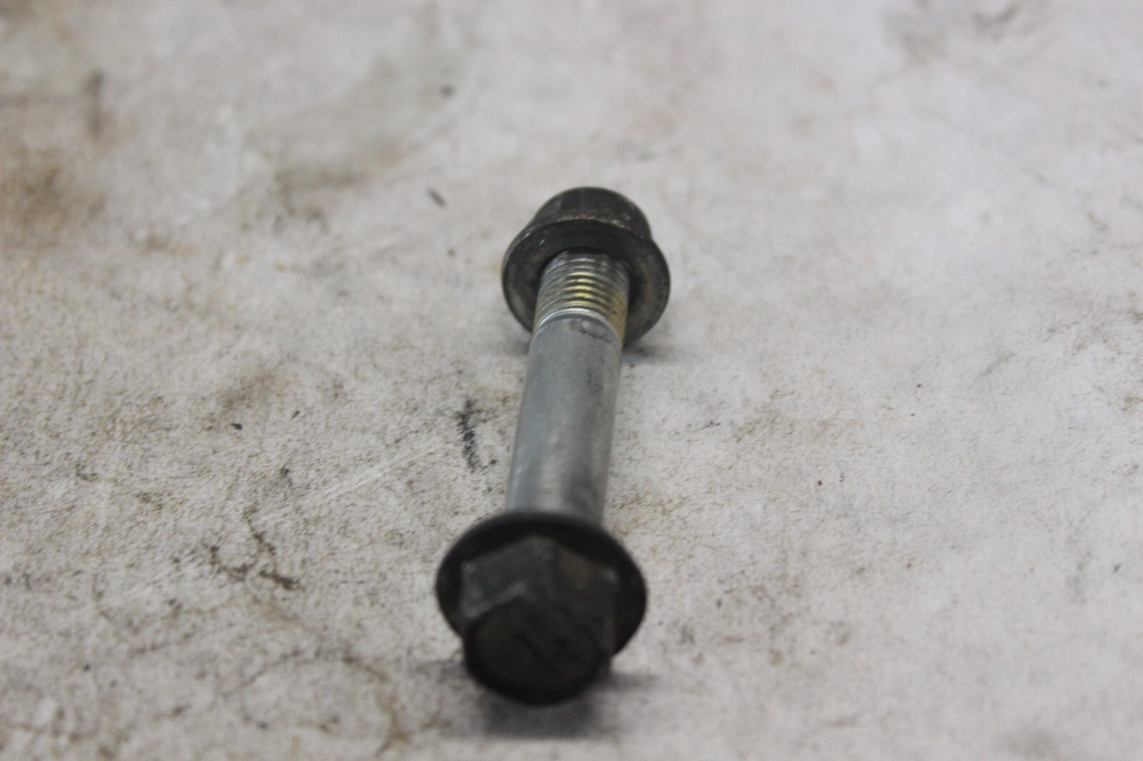 FRONT FORK LOWER PINCH BOLT 2PCS 51166-24F00 2002 SUZUKI HAYABUSA GSX1300R