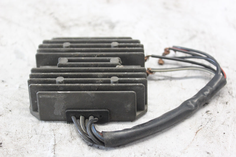 RECTIFIER CONNECTOR MISSING  32800-33E20 2002 SUZUKI GSX-R1000