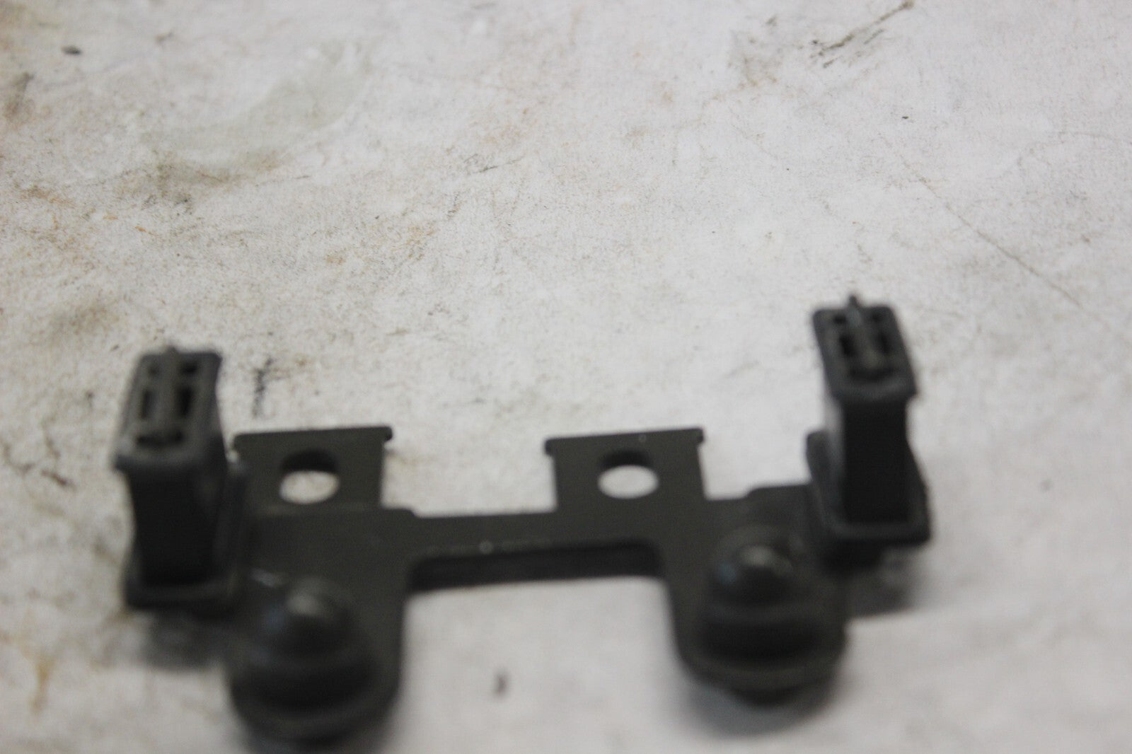 FUSE BOX BRACKET 36744-24F00 2002 SUZUKI HAYABUSA GSX1300R