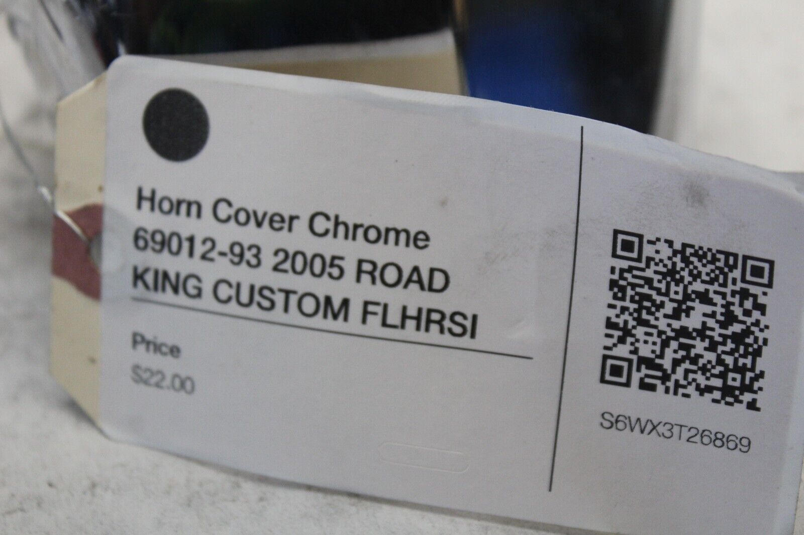 Horn Cover Chrome 69012-93 2005 ROAD KING CUSTOM FLHRSI