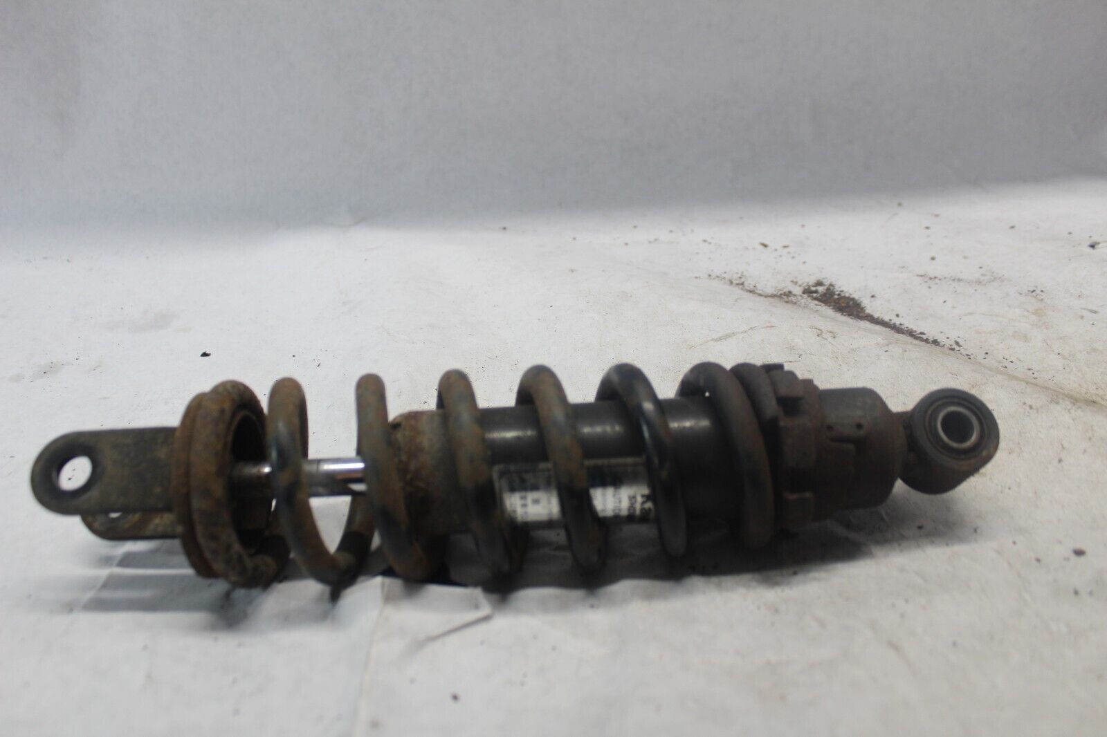 REAR SHOCK ABSORBER RUSTY 45014-1598 1996 KAWASAKI VN800