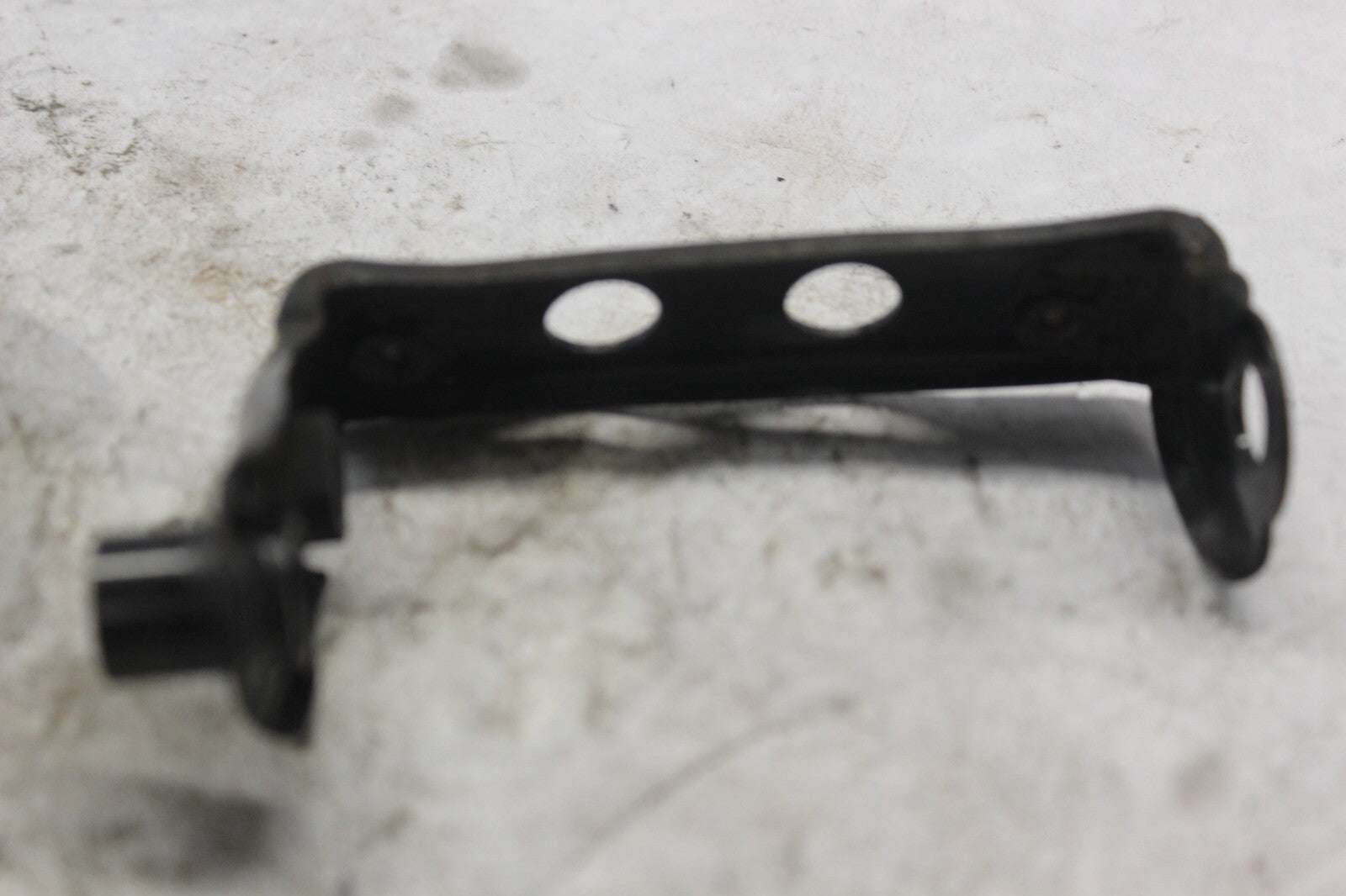 REAR COWL BRACKET 94540-24F01 2002 SUZUKI HAYABUSA GSX1300R