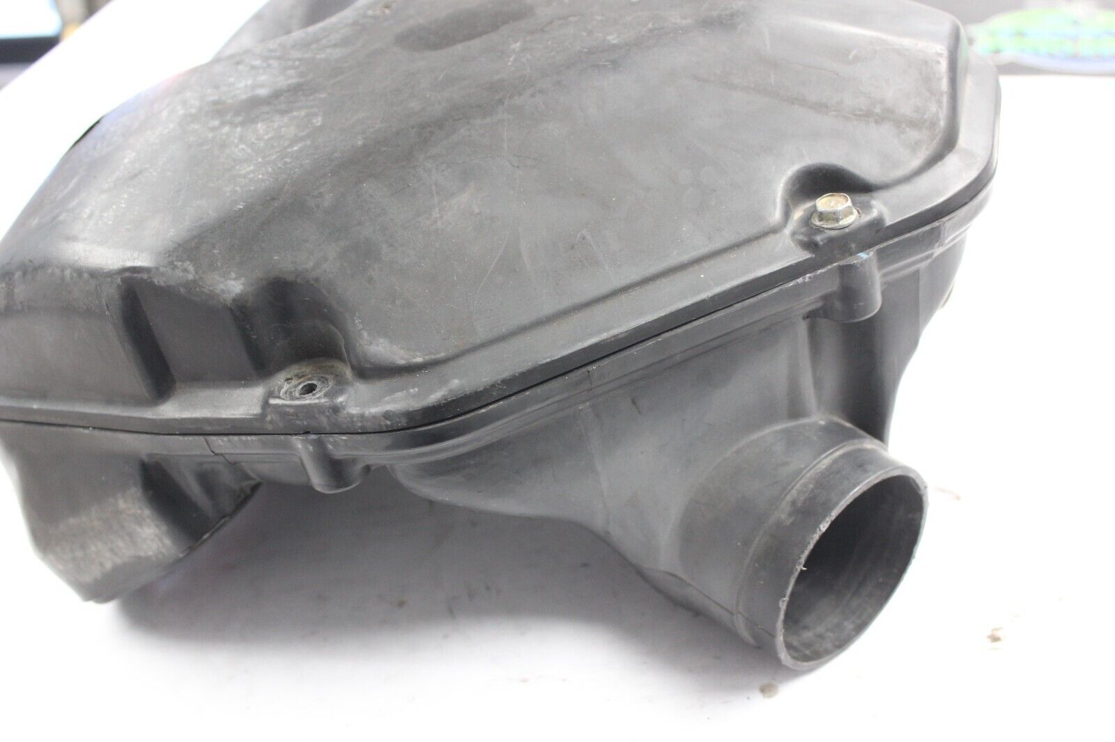 AIR FILTER HOUSING ONLY 11010-1698 2001 KAWASAKI ZX-9R