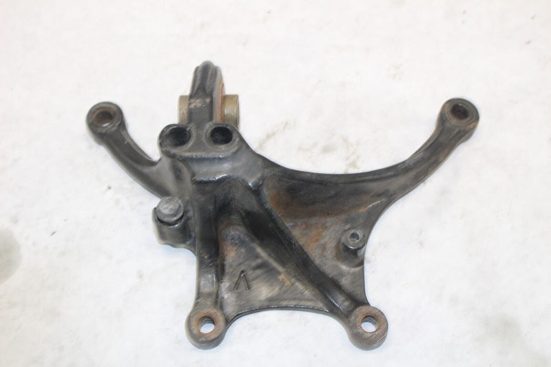 MINOR PIVOT MOUNT 5135458-067 2007 VEGAS 8BALL