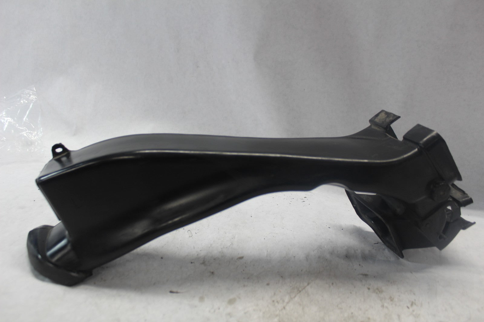 b7e17cee-b10c-4d51-be54-578c0d7ed287